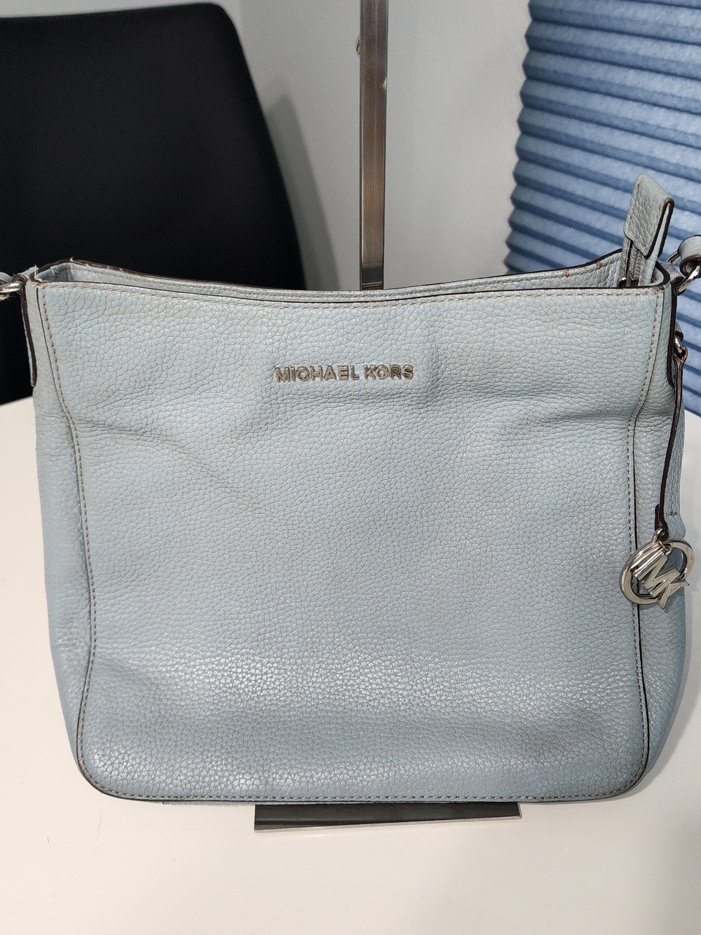 Michael Kors Light Blue Pebbled Leather Shoulder Bag MK Charm Silver Preowned - Picture 1 of 16